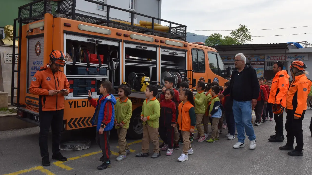 Bursa Yıldırım’da 6 bin öğrenciye ‘afet’ eğitimi