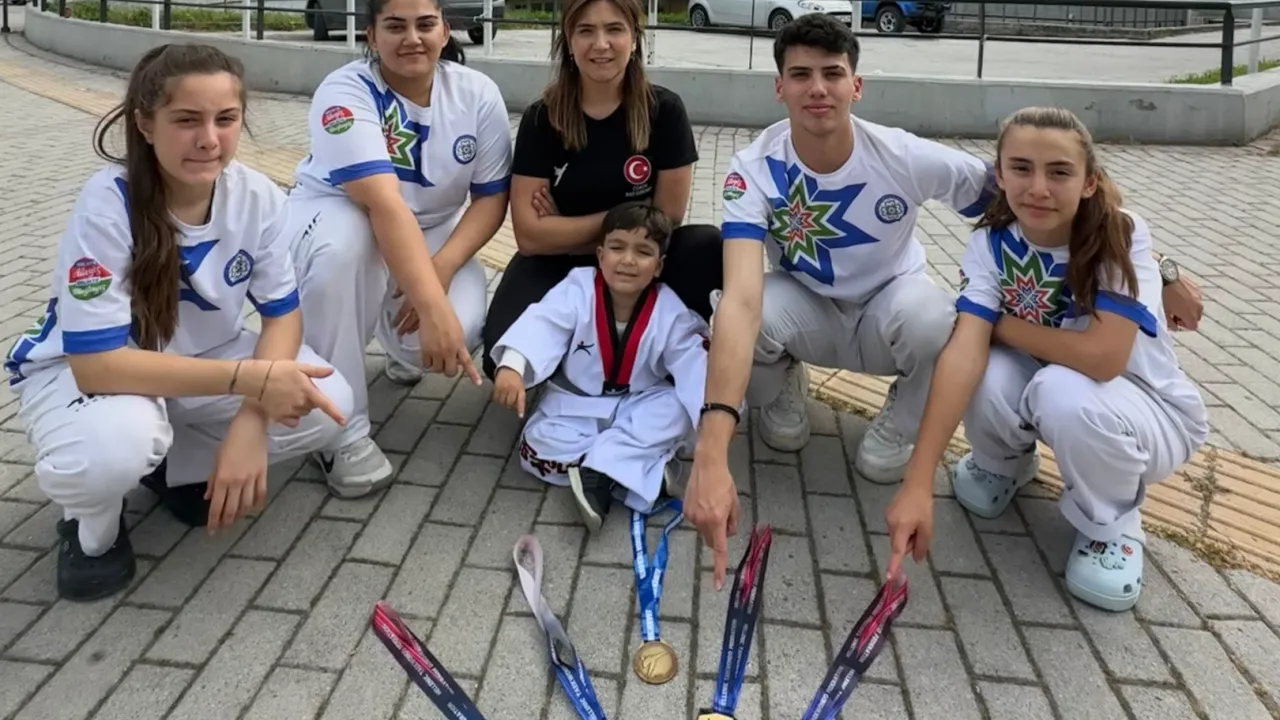 Muğlalı sporcular Yunanistan’da tarih yazdı