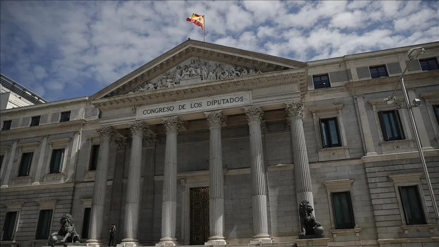 İspanya Meclisi, İsrail’e silah ambargosu getirilmesi için tavsiye kararı aldı