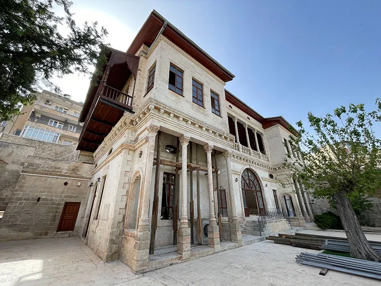 Depremde hasar alan Şanlıurfa Kurtuluş Müzesi bir yıl içerisinde ziyarete açılacak