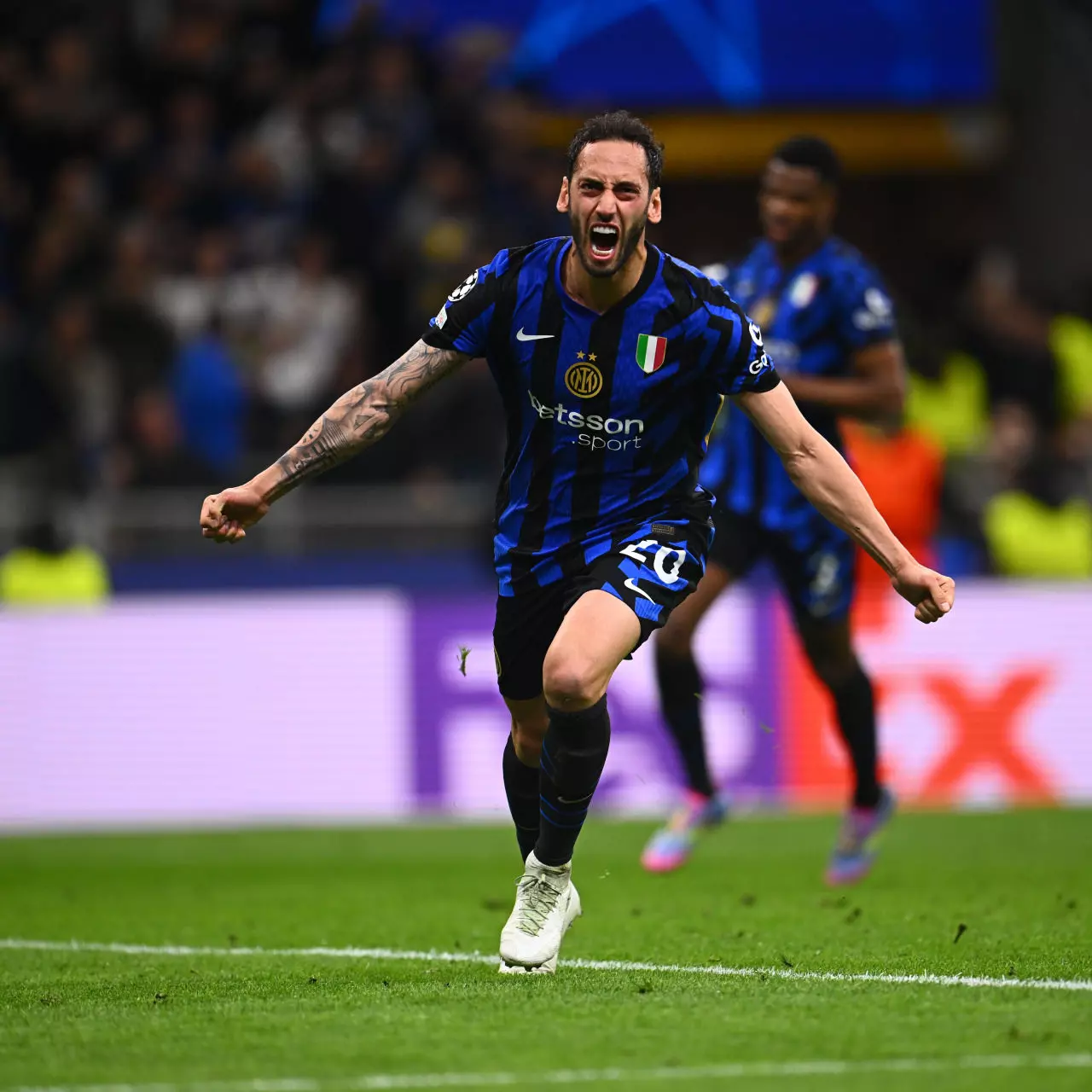Şampiyonlar Ligi’nde ilk finalist Hakanlı Inter oldu