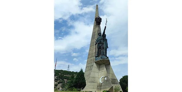 Manisa’nın Simgelerinden Milli Mücadele ve Cumhuriyet Anıtı