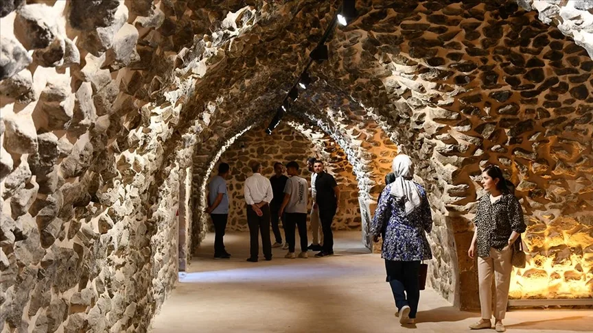 Batman’da restorasyonu tamamlanan 1600 yıllık Mor Kiryakus Manastırı turizme açıldı