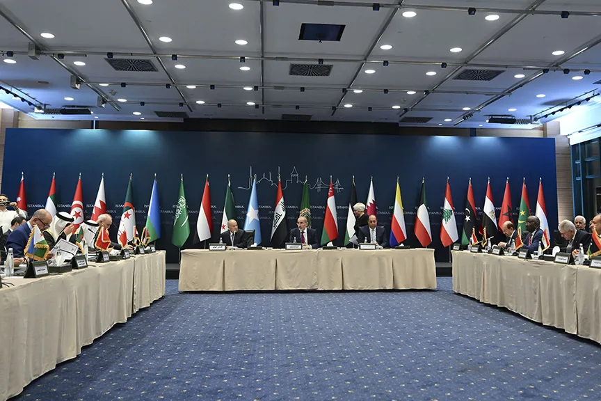 Arap Birliği Dışişleri Bakanları, İran-İsrail bağlantılı gelişmeler için İstanbul’da olağanüstü toplandı