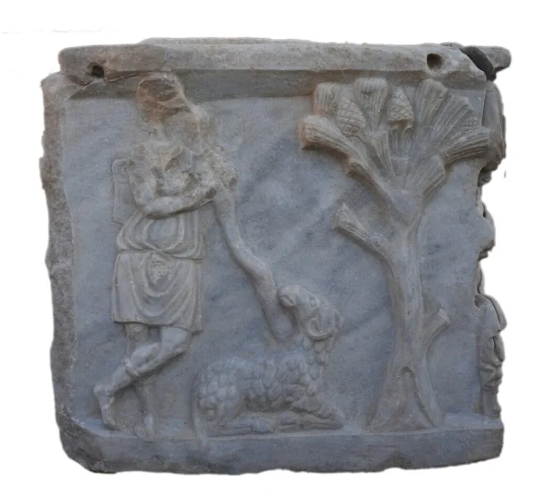 Sezariye’de Keşfedilen Dionysos ve Herkül’ü Tasvir Eden Nadir Roma Mermer Lahiti-Türünün İlk Örneği