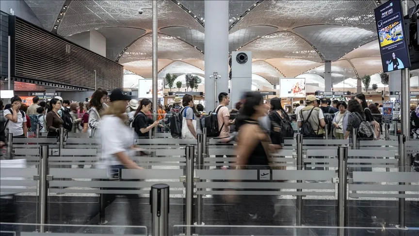 Hava yolunu ocak-mayıs döneminde 85,4 milyon yolcu kullandı