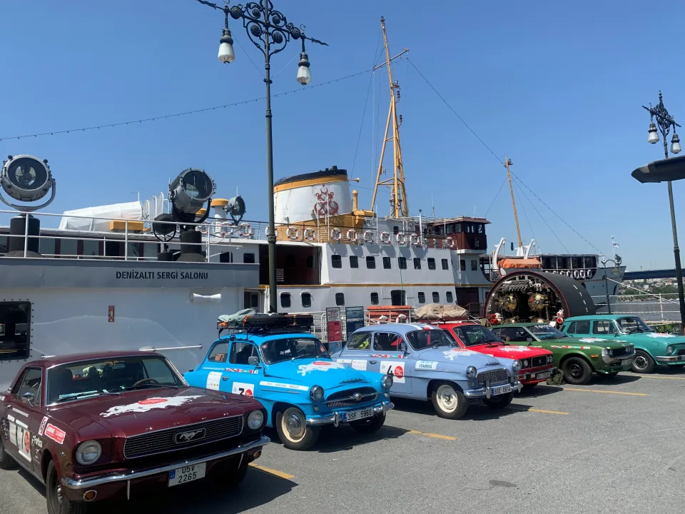 Rahmi M. Koç Müzesi klasik otomobil tutkunlarını sıra dışı bir yolculuğun İstanbul durağında ağırladı