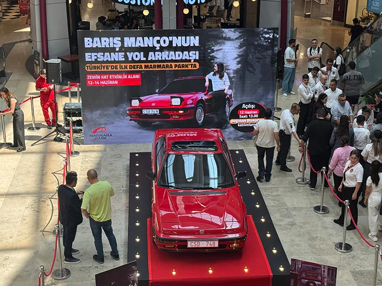 Barış Manço’nun Belçika’da kullandığı otomobil ilk kez Marmara Park AVM’de sergileniyor