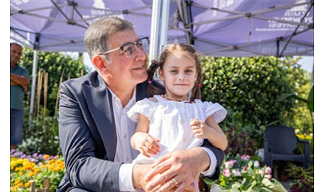 Kültürpark çiçek açtı