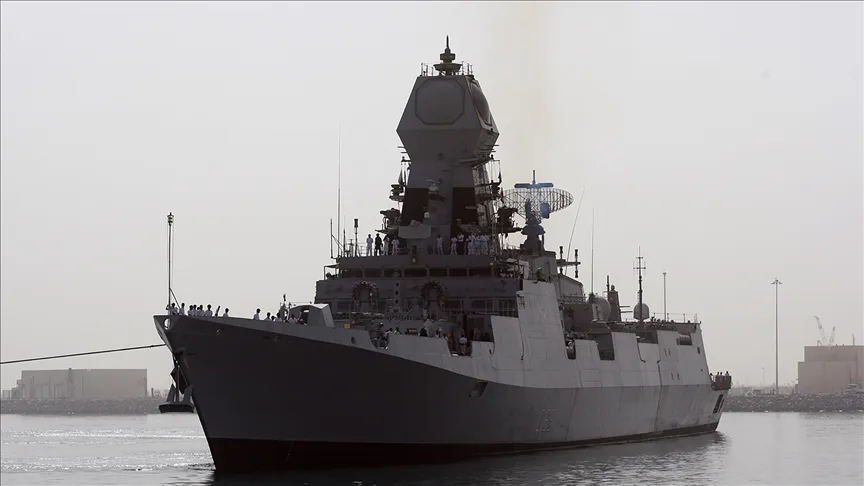 Rumlar limanlarını Hindistan savaş gemilerine açıyor