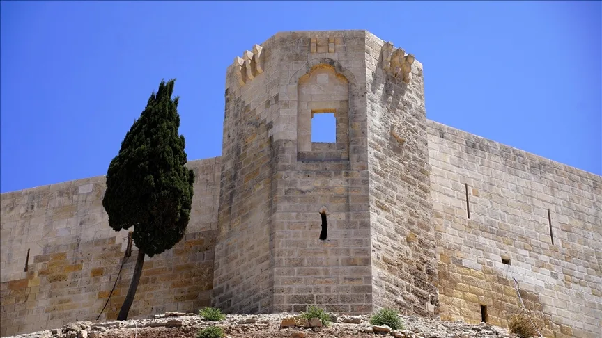 Gaziantep Kalesi’nin ekimde ziyarete açılması planlanıyor