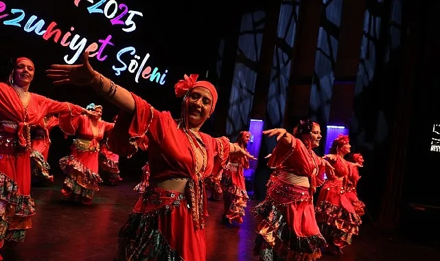 Zeytinburnu Kültür Sanat’ta Mezuniyet Heyecanı