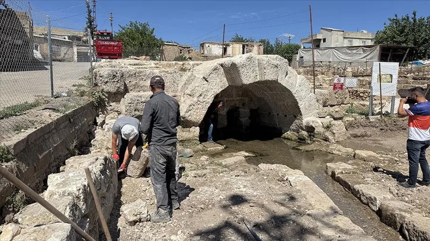 Perre Antik Kenti’ndeki Roma Çeşmesi, orijinal yapısına kavuşuyor
