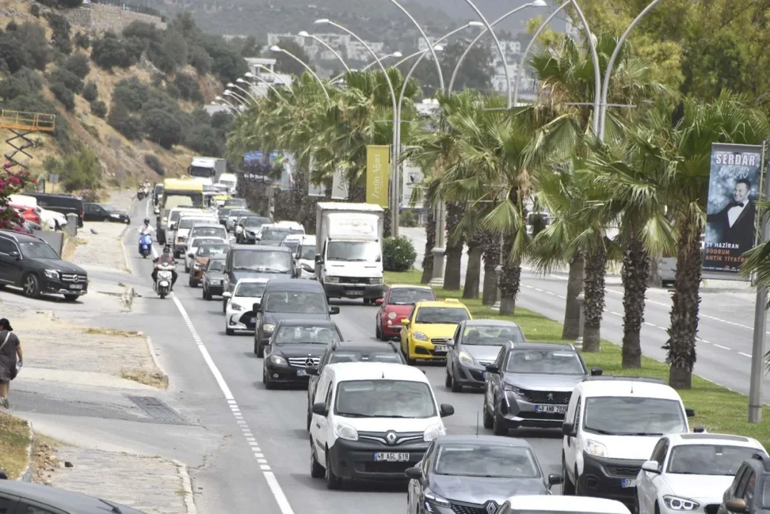 50 bin araç Bodrum’a giriş yaptı