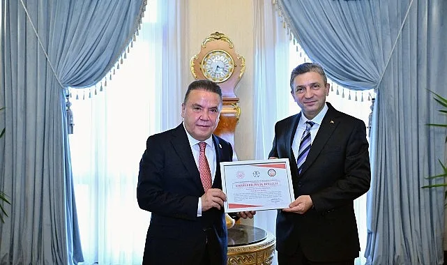 Büyükşehir Hizmet Binasına ‘Erişilebilirlik Belgesi’