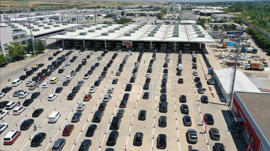 Avrupa’ya açılan Edirne’deki sınır kapılarında tedbirler alındı