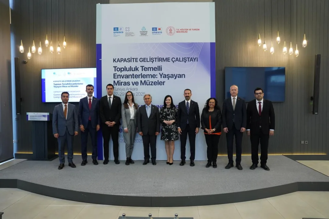 Millî Komisyonumuz İş Birliğinde Toplum Temelli Envanterleme: Yaşayan Miras ve Müzeler Çalıştayı Gerçekleştirildi.