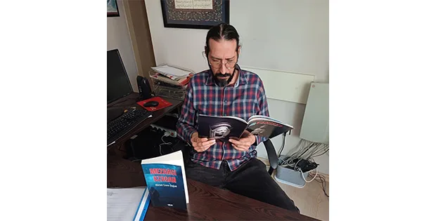 Yunan Mitolojisi Yerine Mezarcı Kzagan Romanı