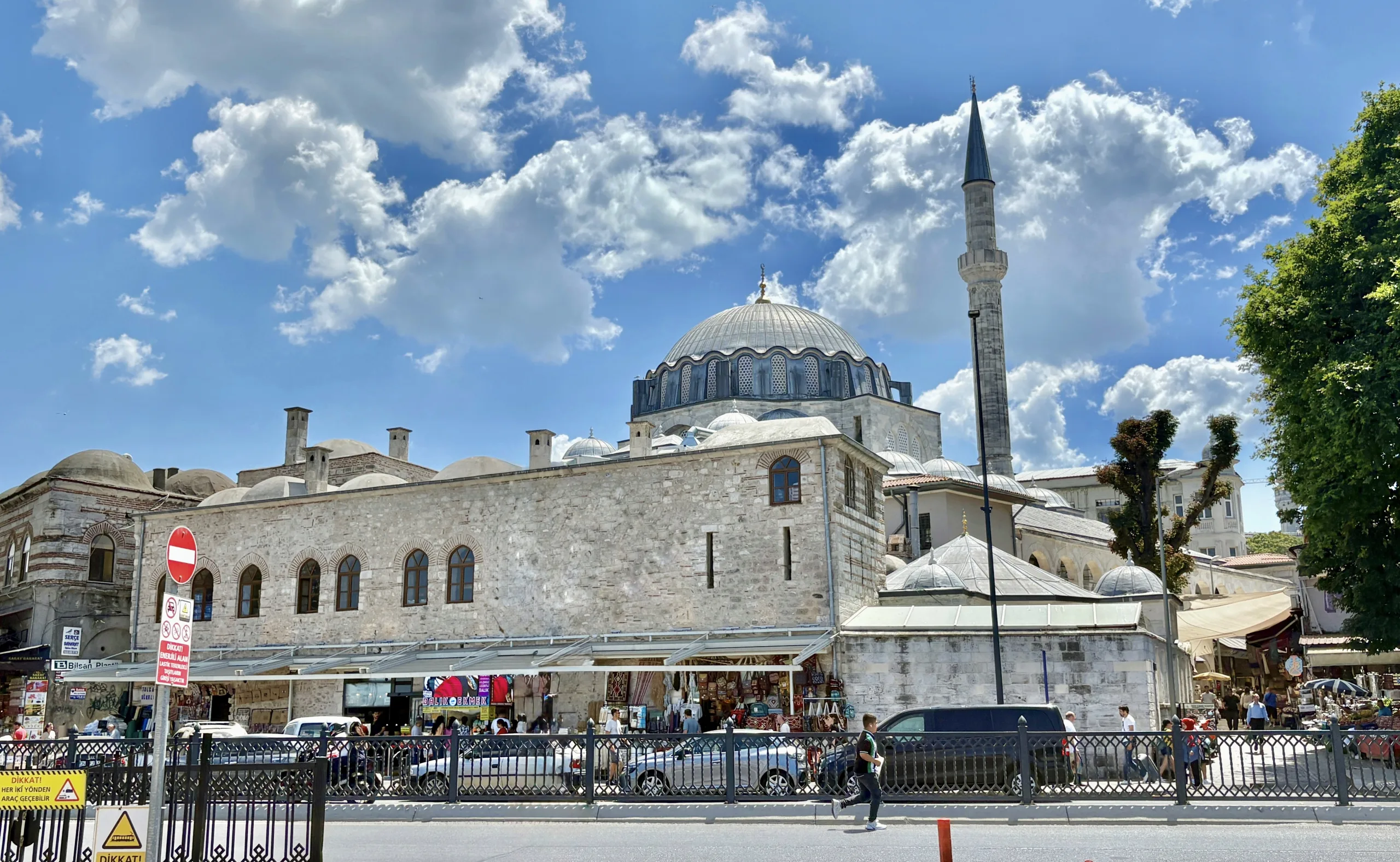 Bir Mimar Sinan Eseri: Rüstem Paşa Camii