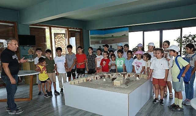 Çocuklar arkeoloji ile tanışıyor