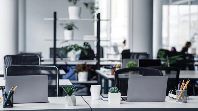 Yeni Çalışmaya Göre Haftada Dört Gün Çalışmak İşçi ve İşverenlere Fayda Sağlıyor