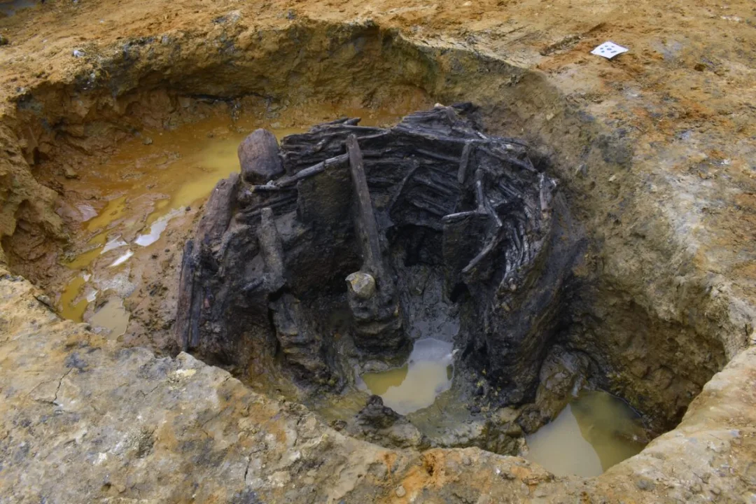 Arkeologlar olağanüstü derecede iyi korunmuş bir Roma hasır kuyusu buldular.