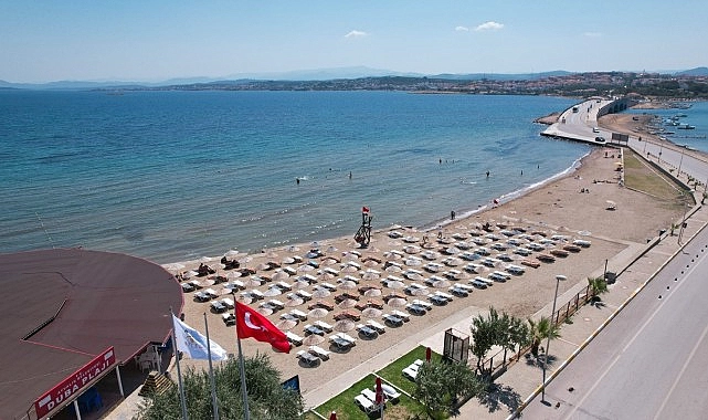 Ayvalık’ta Yaz Kitapla Güzel