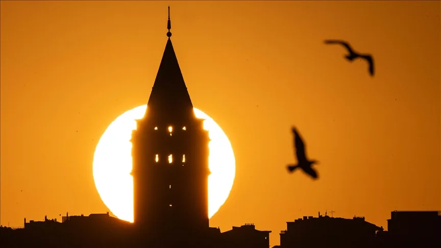 “Hezarfen’den Beri Aynı Ruhla” sergisi Galata Kulesi’nde açılacak