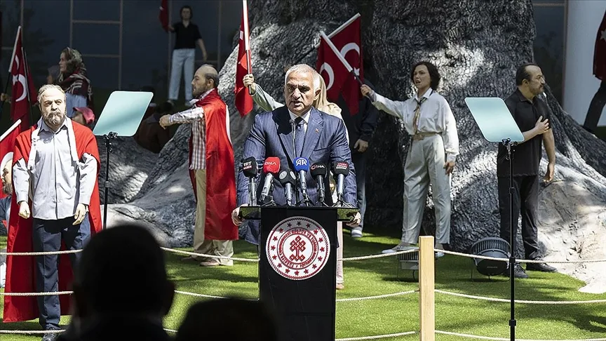 Bakan Ersoy: Şehit ve gazilerimizin emanetini yere düşürmeyeceğiz