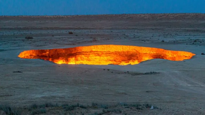 Dünya’nın Alevli ‘Cehennem Kapısı’ Kapanmaya Başlıyor