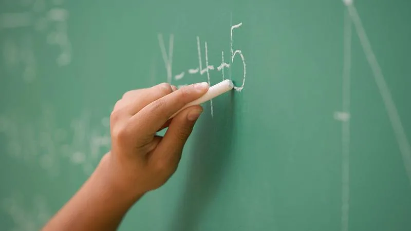 Türk öğrenciler uluslararası matematik ve kimya olimpiyatlarında 10 madalya kazandı