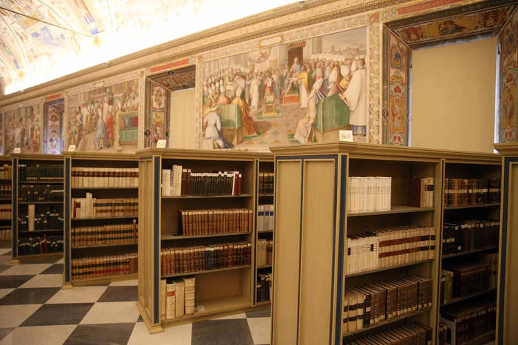 Vatikan Kütüphanesi, 500 yılı aşkın geçmişiyle araştırmacılara önemli kaynaklar sunuyor