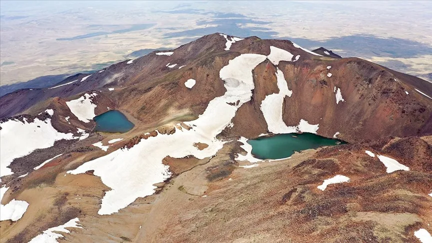 4 bin metre yükseklikteki saklı güzellik dağcıları cezbediyor