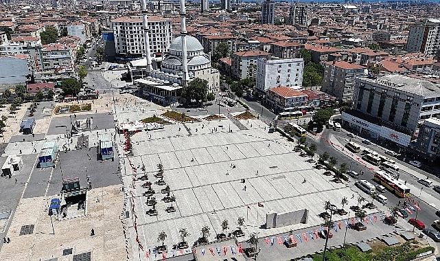 Cumhurbaşkanı Erdoğan’ın Bayrak Çağrısı Bağcılar’da Karşılık Buldu