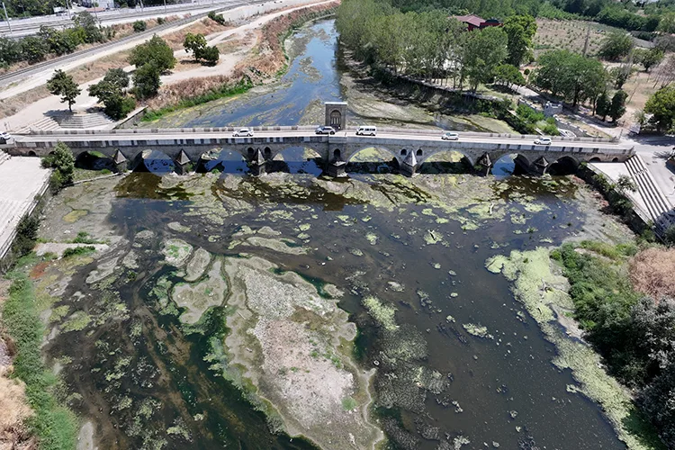 Edirne’de nehirlerin debileri geçen yılın aynı dönemine göre yarı yarıya daha düşük