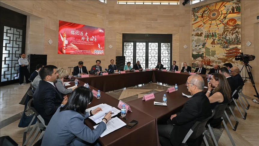 Ankara’da “Tarihi Unutmayalım, Barışı Koruyalım Yuvarlak Masa Toplantısı” düzenlendi