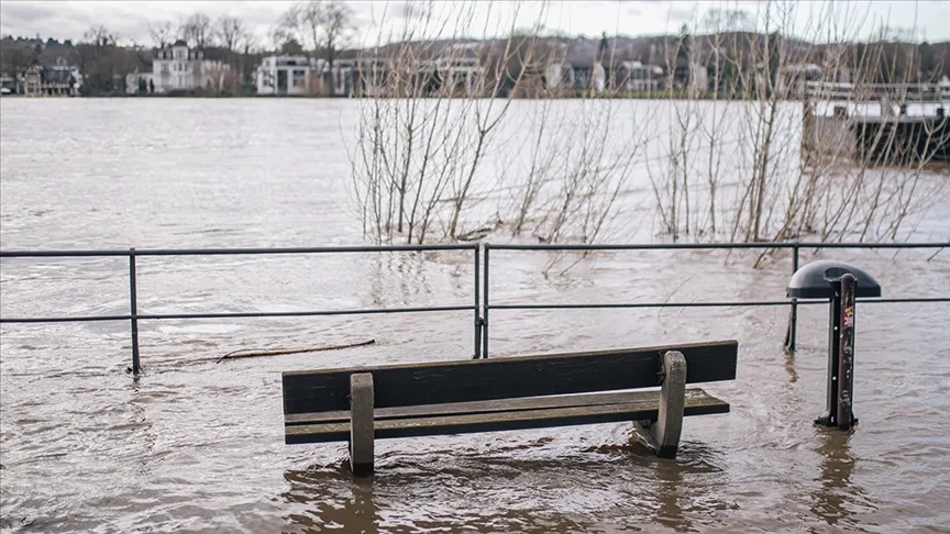 İklim değişikliğinin yaz sellerini artıracağı öngörülüyor