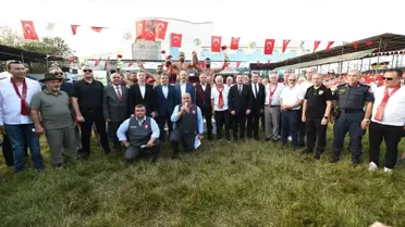 Tarihi Çardak Güreşleri’nde Başpehlivan Feyzullah Aktürk