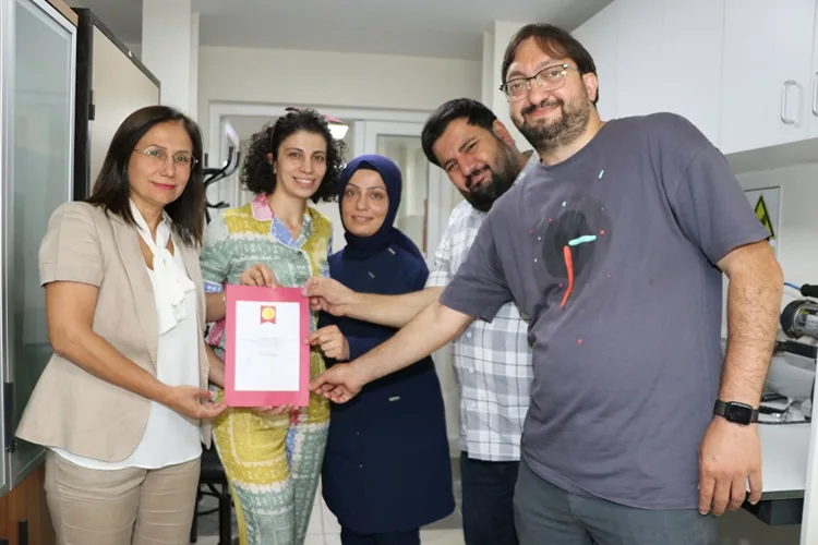 Yoğun bakımda oksijen tedavisi gören hastaları uyanık tutacak proje tescillendi