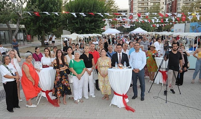 Bayraklı’da “Kadın Emeği ve Dayanışma Günleri” başladı