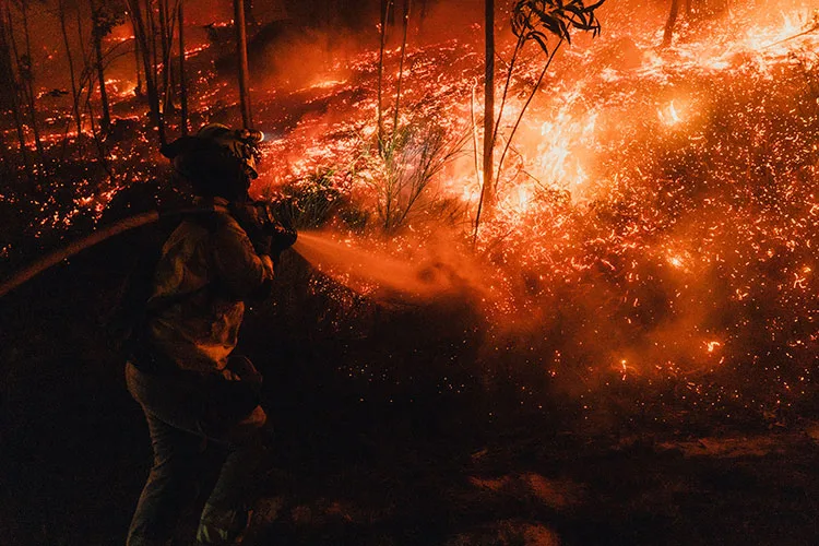 İspanya’da 18, Portekiz’de 2 noktada büyük yangınlar devam ediyor