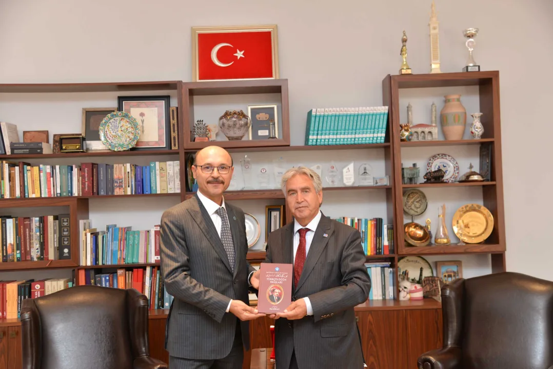 Türk Eğitim-Sen Genel Başkanı Talip GEYLAN ve heyeti UNESCO Türkiye Millî Komisyonu ziyaret etti