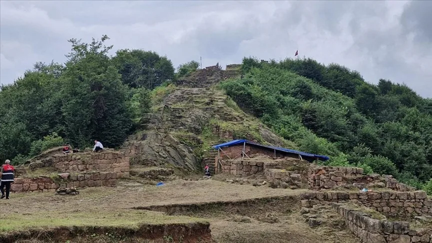 Ordu’daki 2 bin 300 yıllık Kurul Kalesi’nde arkeolojik kazı çalışmaları sürüyor