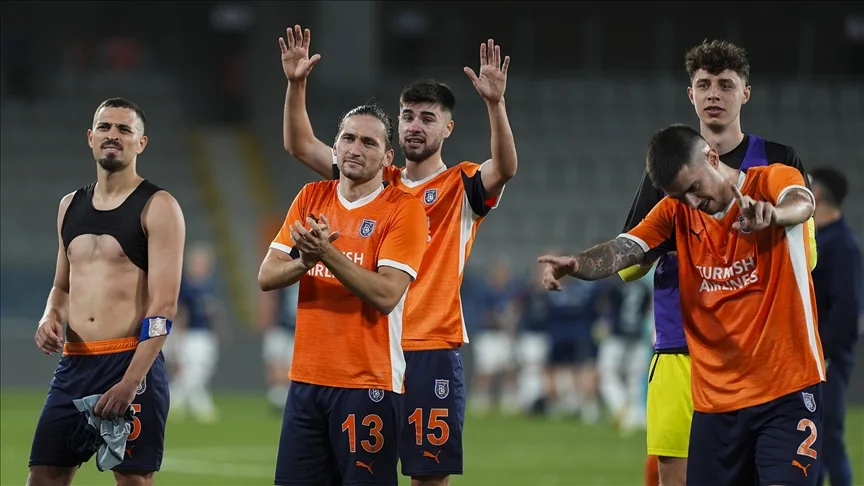Başakşehir’in UEFA Konferans Ligi’ndeki rakibi Universitatea Craiova oldu