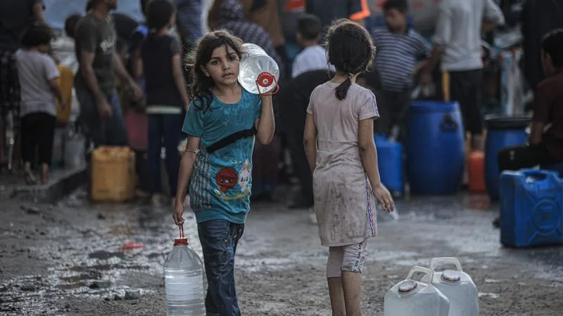 Dünya genelinde her 4 kişiden 1’i güvenli içme suyuna erişemiyor