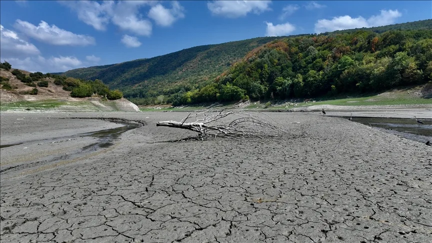 Batı Karadeniz’de kuraklık Hasanlar Barajı’ndaki su seviyesini düşürdü