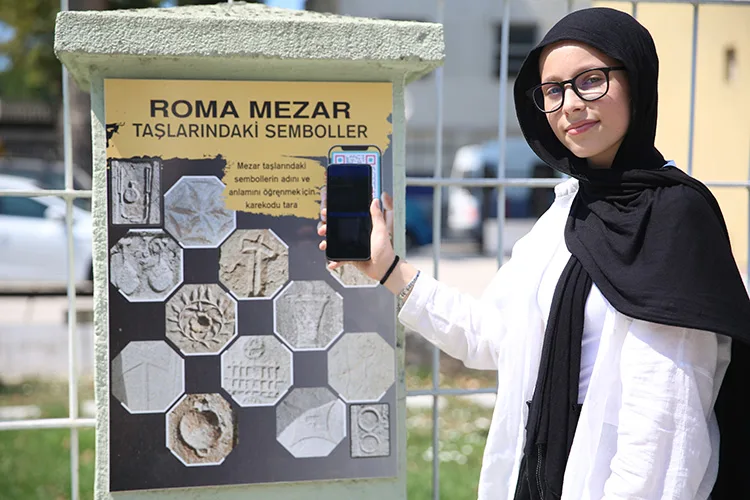 BİLSEM öğrencileri, Roma dönemi mezar taşlarındaki sembollere ışık tutuyor