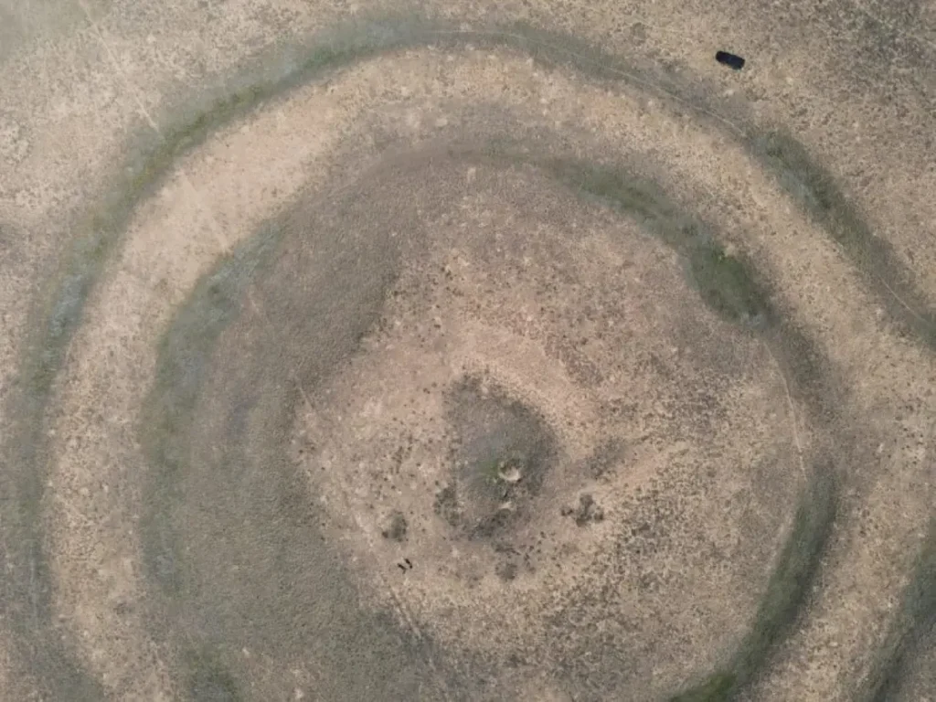 Mistik Mezarlar ve Işıklar: Kazakistan’da 150 Eşsiz Mezar Höyüğü Keşfedildi