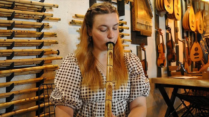 Eskişehirli kadın neyzen geleneksel ezgilere neyiyle nefes veriyor