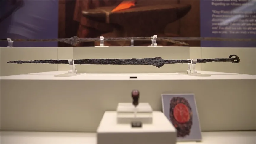 Demirin yaklaşık 3 bin 500 yıllık serüvenini anlatan eserler Boğazköy Müzesi’nde sergileniyor